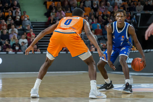 成功制造威 成功制造威